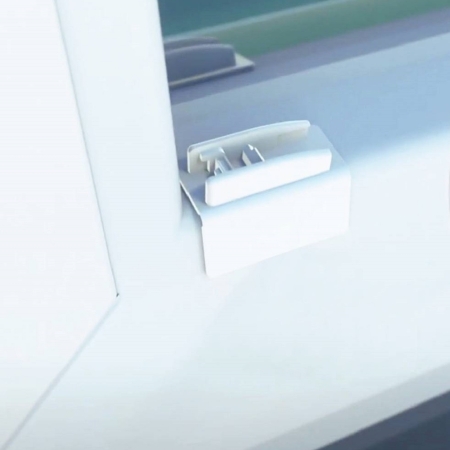 öntapadós ablakfalc tartó